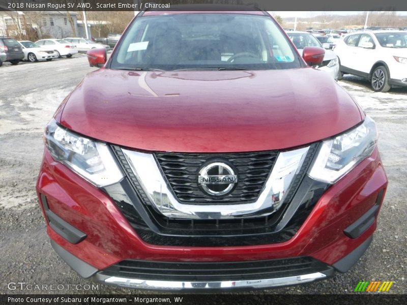 Scarlet Ember / Charcoal 2018 Nissan Rogue SV AWD