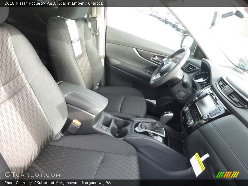 Scarlet Ember / Charcoal 2018 Nissan Rogue SV AWD