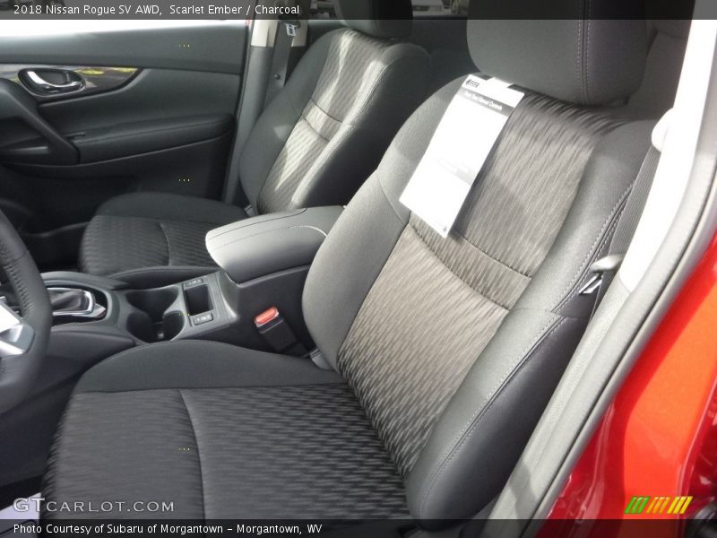 Scarlet Ember / Charcoal 2018 Nissan Rogue SV AWD