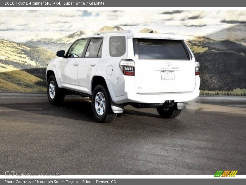 Super White / Graphite 2018 Toyota 4Runner SR5 4x4