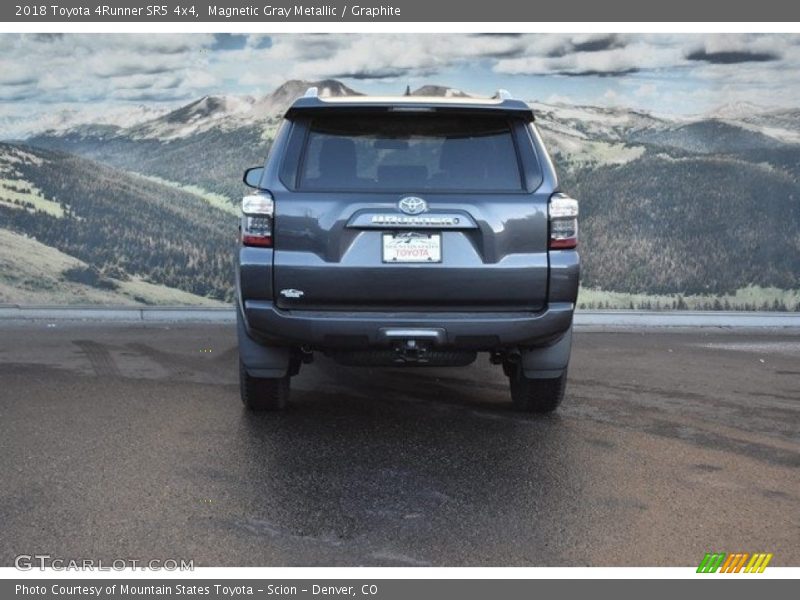 Magnetic Gray Metallic / Graphite 2018 Toyota 4Runner SR5 4x4