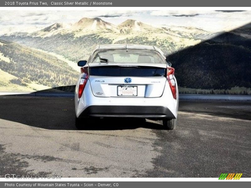 Classic Silver Metallic / Moonstone 2018 Toyota Prius Two