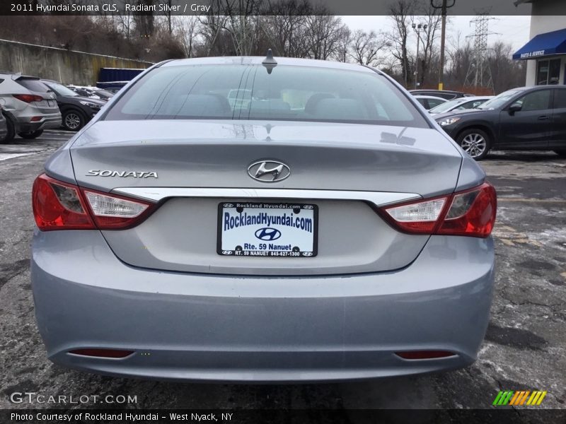 Radiant Silver / Gray 2011 Hyundai Sonata GLS