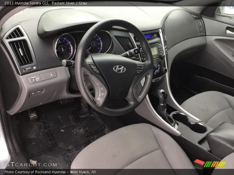 Radiant Silver / Gray 2011 Hyundai Sonata GLS