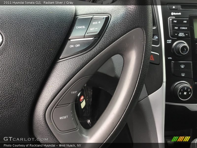 Radiant Silver / Gray 2011 Hyundai Sonata GLS