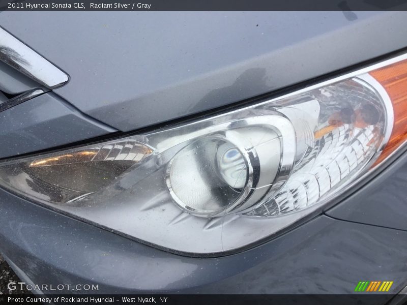 Radiant Silver / Gray 2011 Hyundai Sonata GLS