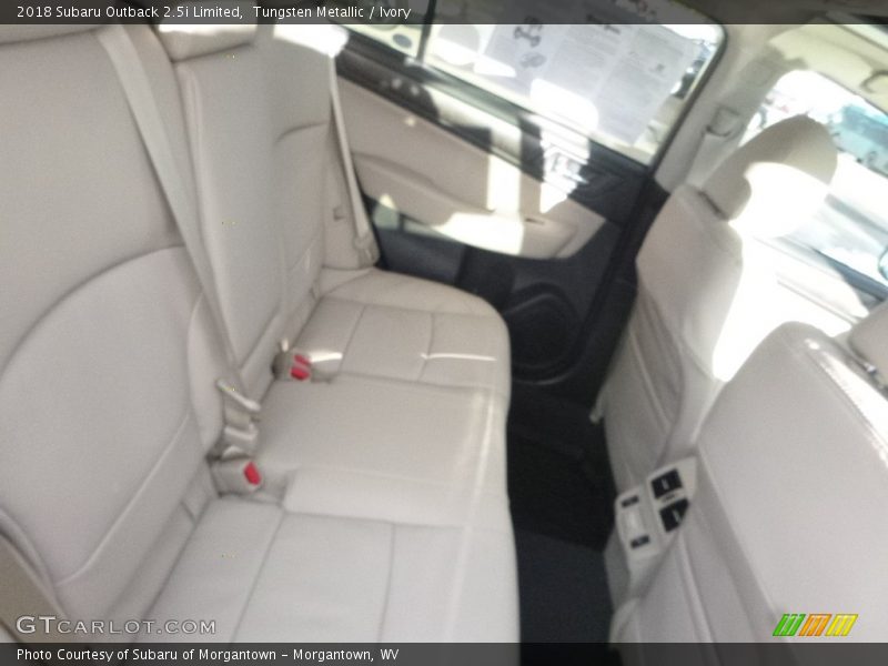 Tungsten Metallic / Ivory 2018 Subaru Outback 2.5i Limited