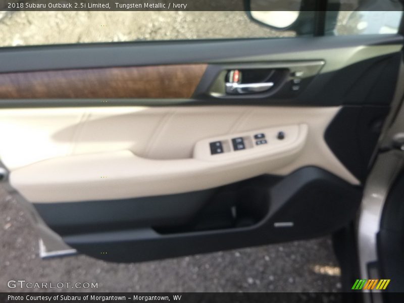 Tungsten Metallic / Ivory 2018 Subaru Outback 2.5i Limited