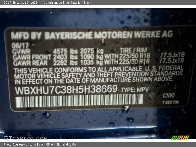 Mediterranean Blue Metallic / Black 2017 BMW X1 sDrive28i