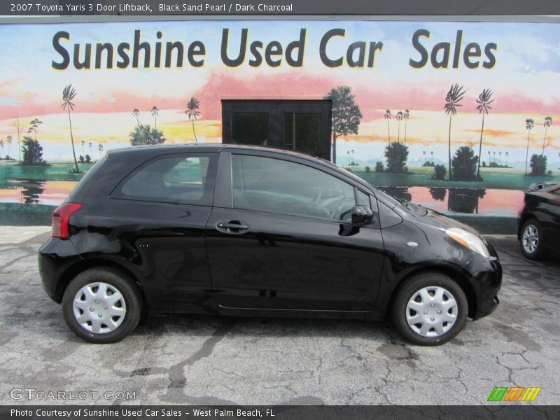 Black Sand Pearl / Dark Charcoal 2007 Toyota Yaris 3 Door Liftback