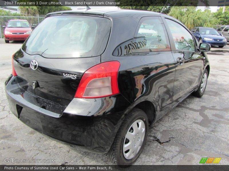 Black Sand Pearl / Dark Charcoal 2007 Toyota Yaris 3 Door Liftback