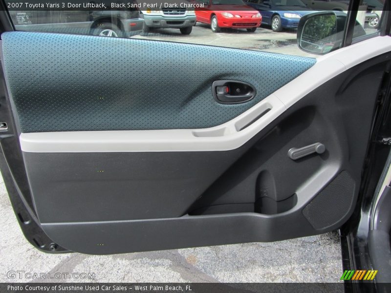 Black Sand Pearl / Dark Charcoal 2007 Toyota Yaris 3 Door Liftback