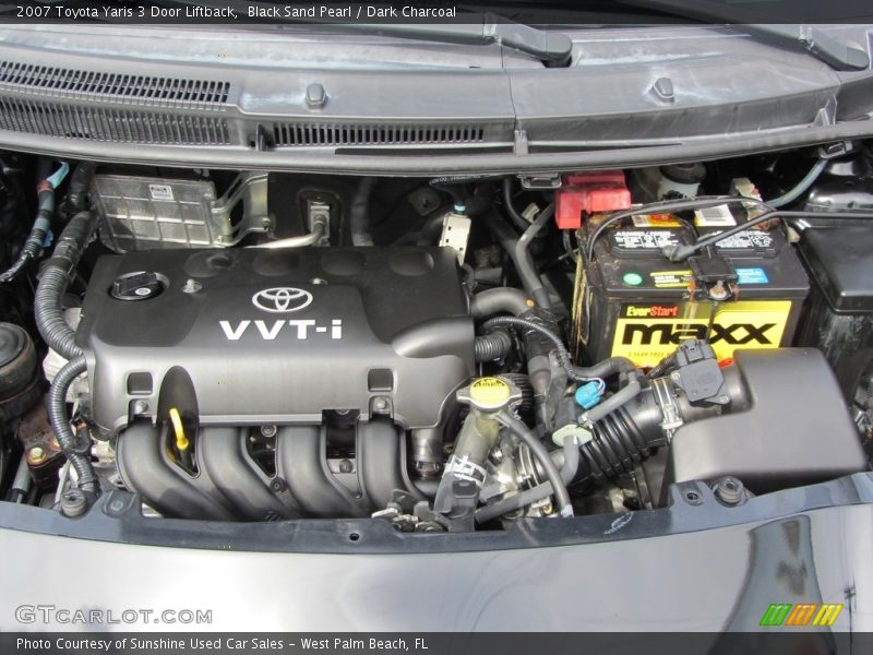 Black Sand Pearl / Dark Charcoal 2007 Toyota Yaris 3 Door Liftback