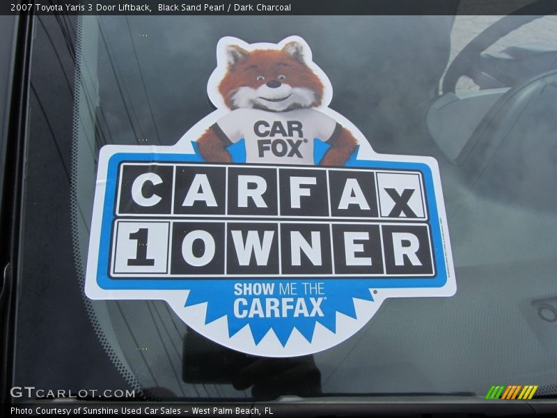 Black Sand Pearl / Dark Charcoal 2007 Toyota Yaris 3 Door Liftback