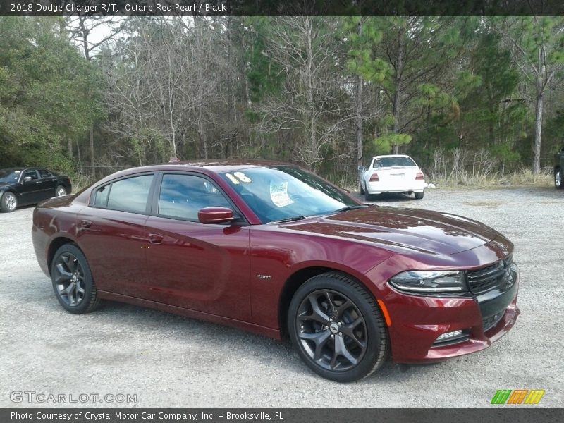 Front 3/4 View of 2018 Charger R/T