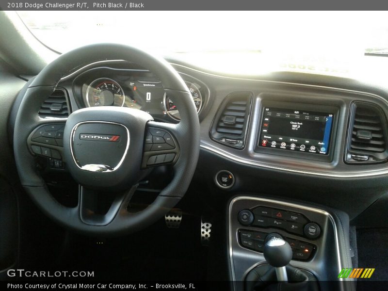Pitch Black / Black 2018 Dodge Challenger R/T