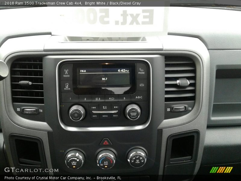 Bright White / Black/Diesel Gray 2018 Ram 3500 Tradesman Crew Cab 4x4