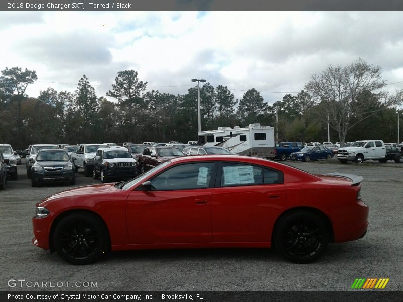 Torred / Black 2018 Dodge Charger SXT