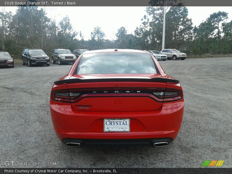 Torred / Black 2018 Dodge Charger SXT