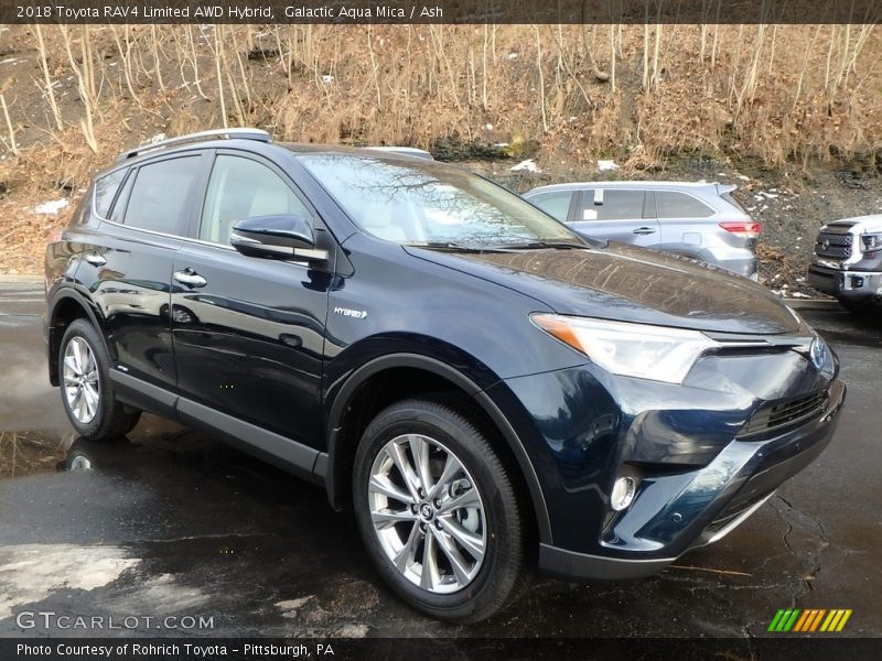 Front 3/4 View of 2018 RAV4 Limited AWD Hybrid