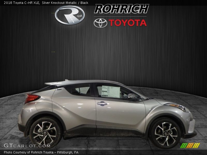 Silver Knockout Metallic / Black 2018 Toyota C-HR XLE