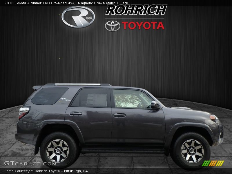 Magnetic Gray Metallic / Black 2018 Toyota 4Runner TRD Off-Road 4x4