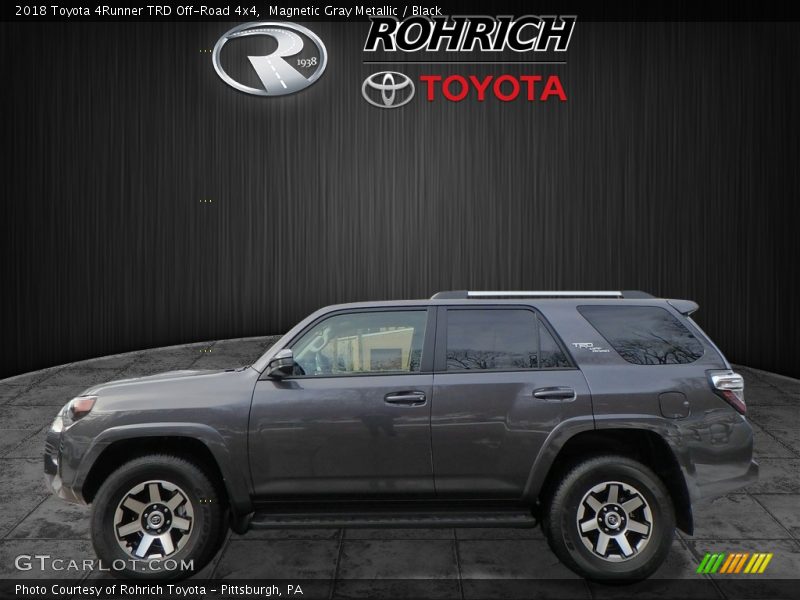 Magnetic Gray Metallic / Black 2018 Toyota 4Runner TRD Off-Road 4x4