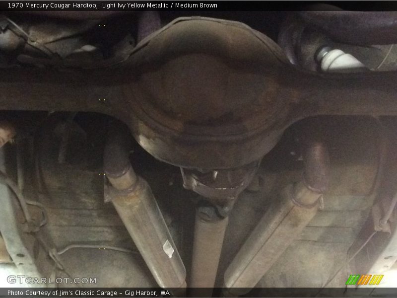 Light Ivy Yellow Metallic / Medium Brown 1970 Mercury Cougar Hardtop