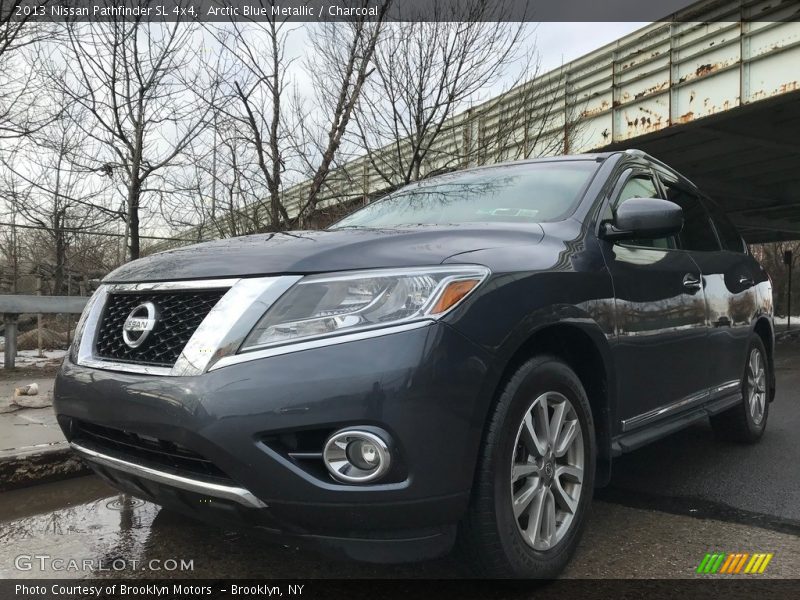 Arctic Blue Metallic / Charcoal 2013 Nissan Pathfinder SL 4x4