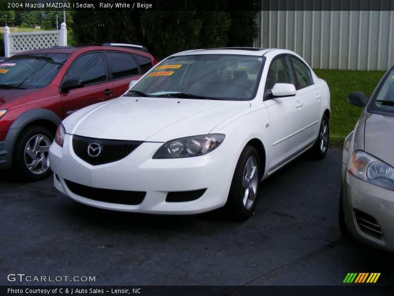 Rally White / Beige 2004 Mazda MAZDA3 i Sedan