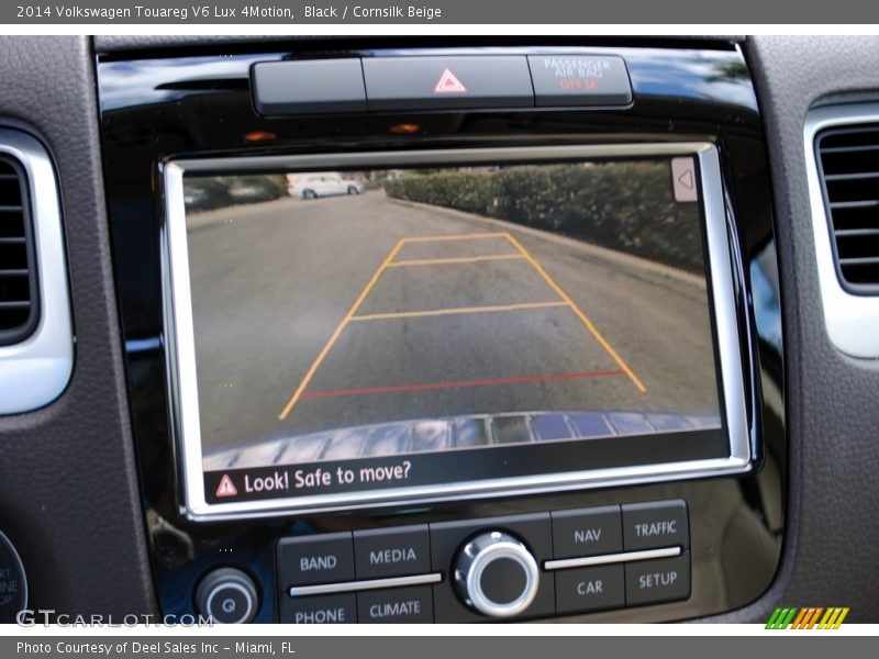 Black / Cornsilk Beige 2014 Volkswagen Touareg V6 Lux 4Motion