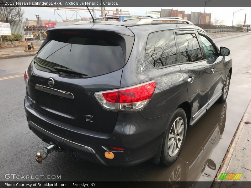 Arctic Blue Metallic / Charcoal 2013 Nissan Pathfinder SL 4x4