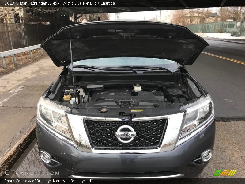 Arctic Blue Metallic / Charcoal 2013 Nissan Pathfinder SL 4x4
