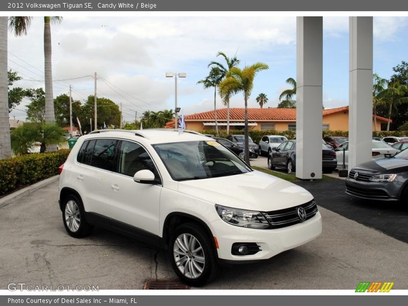 Candy White / Beige 2012 Volkswagen Tiguan SE