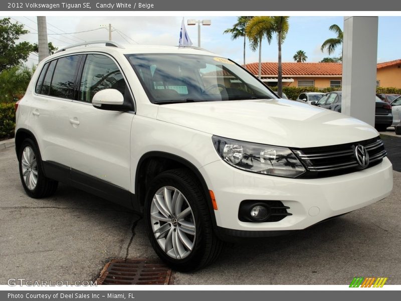 Candy White / Beige 2012 Volkswagen Tiguan SE