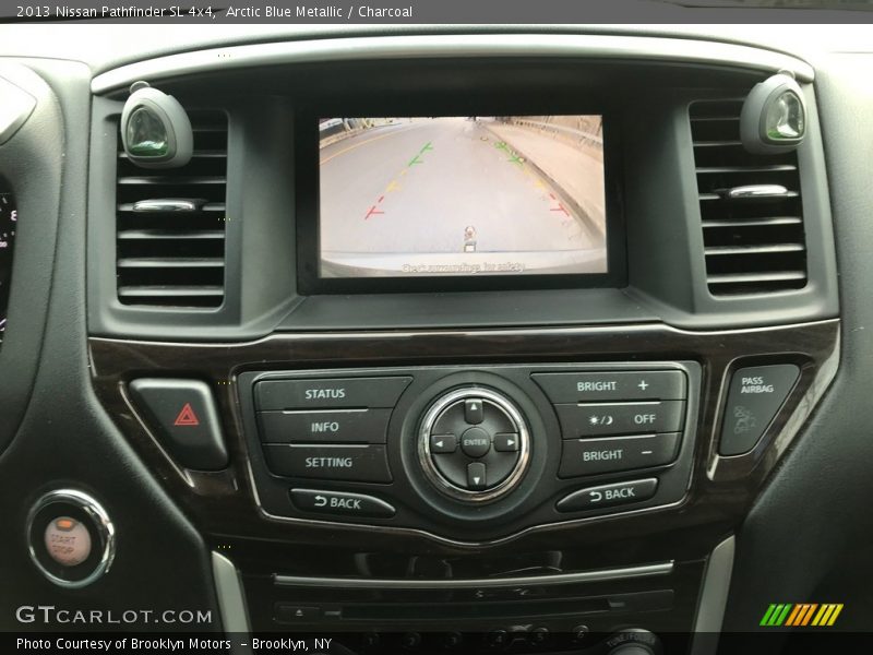 Arctic Blue Metallic / Charcoal 2013 Nissan Pathfinder SL 4x4
