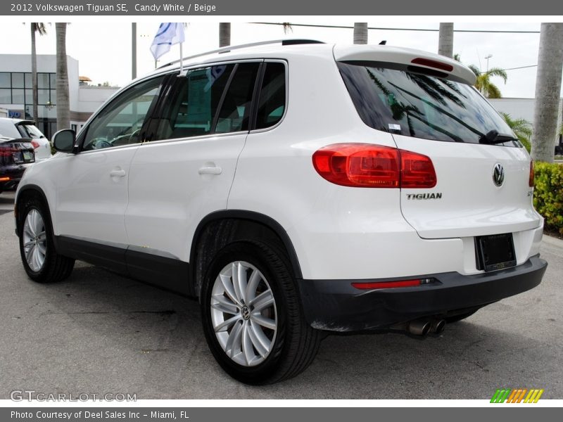 Candy White / Beige 2012 Volkswagen Tiguan SE