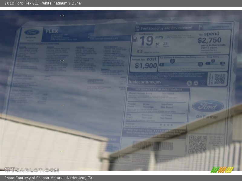 White Platinum / Dune 2018 Ford Flex SEL