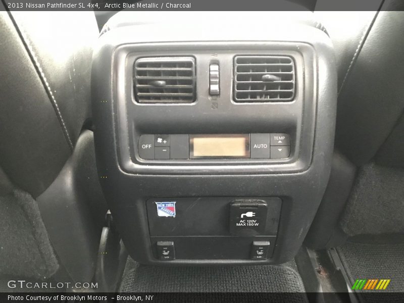 Arctic Blue Metallic / Charcoal 2013 Nissan Pathfinder SL 4x4