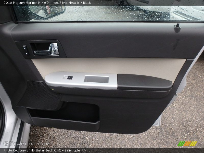 Ingot Silver Metallic / Black 2010 Mercury Mariner I4 4WD