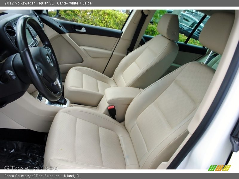 Candy White / Beige 2012 Volkswagen Tiguan SE