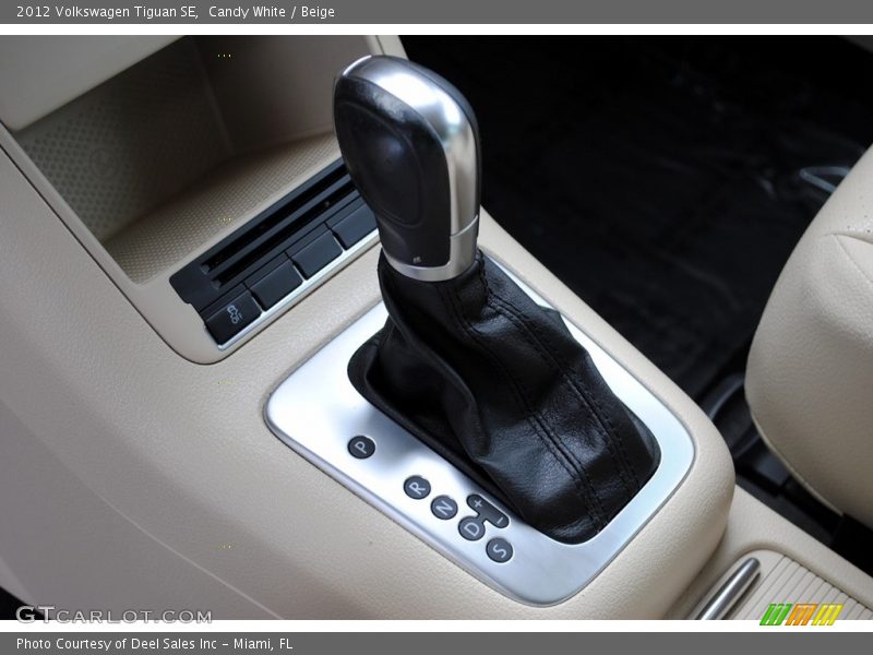 Candy White / Beige 2012 Volkswagen Tiguan SE