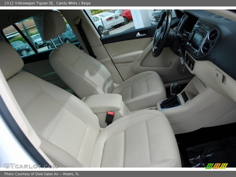 Candy White / Beige 2012 Volkswagen Tiguan SE