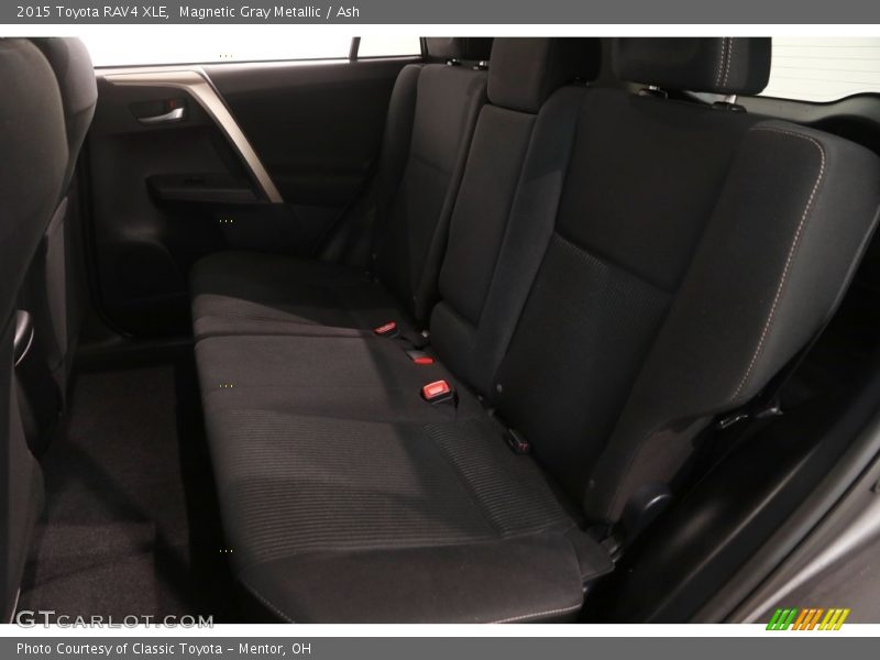 Magnetic Gray Metallic / Ash 2015 Toyota RAV4 XLE
