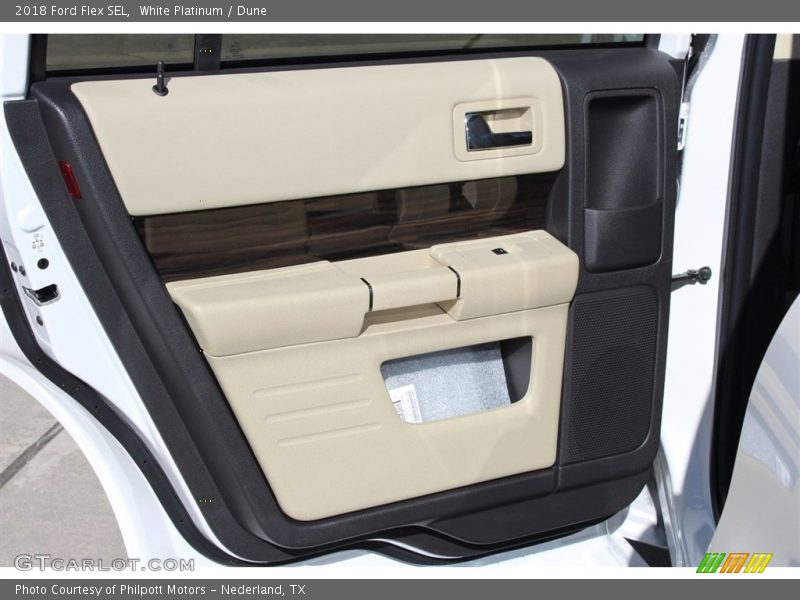 Door Panel of 2018 Flex SEL