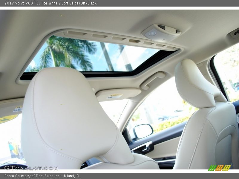 Ice White / Soft Beige/Off-Black 2017 Volvo V60 T5