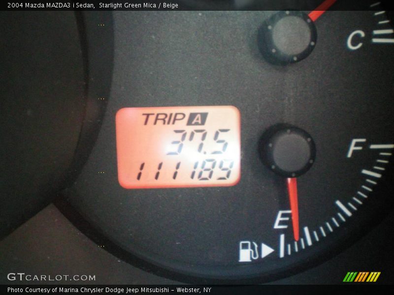 Starlight Green Mica / Beige 2004 Mazda MAZDA3 i Sedan