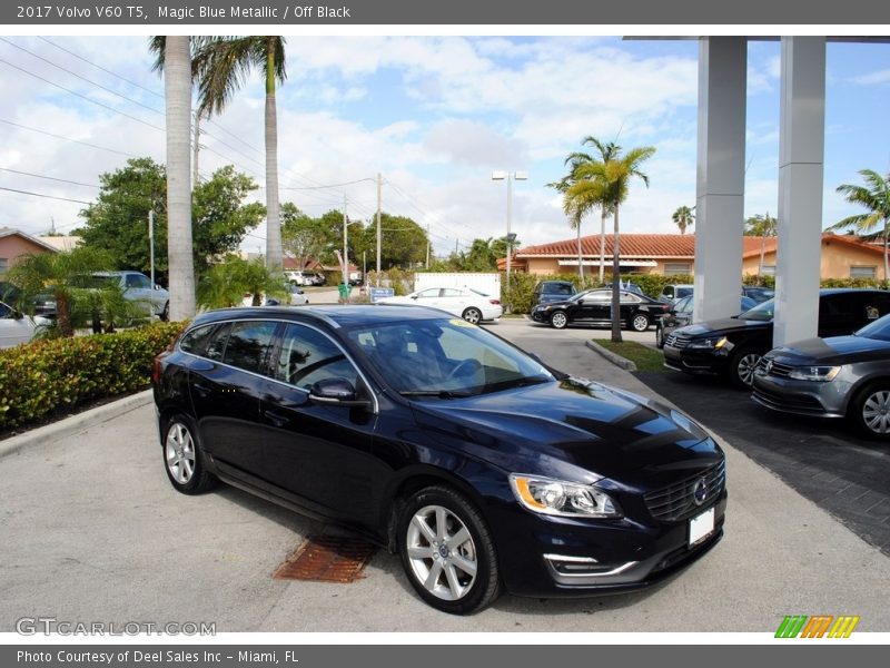 Magic Blue Metallic / Off Black 2017 Volvo V60 T5