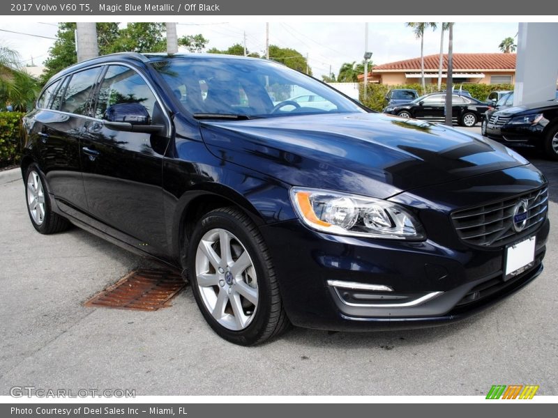 Magic Blue Metallic / Off Black 2017 Volvo V60 T5