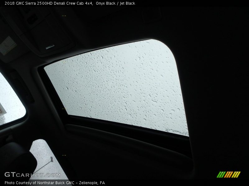 Onyx Black / Jet Black 2018 GMC Sierra 2500HD Denali Crew Cab 4x4